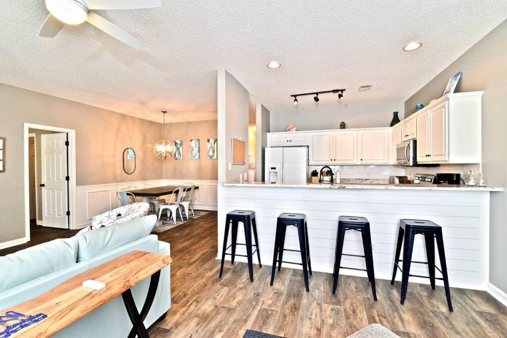 All New Luxury Beach Retreat 1 Mile To Beach W Pool Myrtle Beach Buitenkant foto